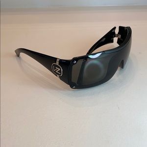 Vonzipper sunglasses